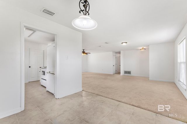 19516 County Road 48, Robertsdale, AL 36567