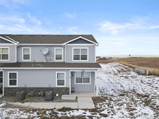 301 S 4th Court, Deer Trail, CO 80105