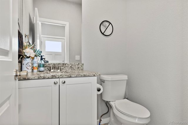 301 S 4th Court, Deer Trail, CO 80105