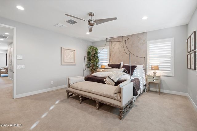 4615 E NAVIGATOR Lane, Phoenix, AZ 85050