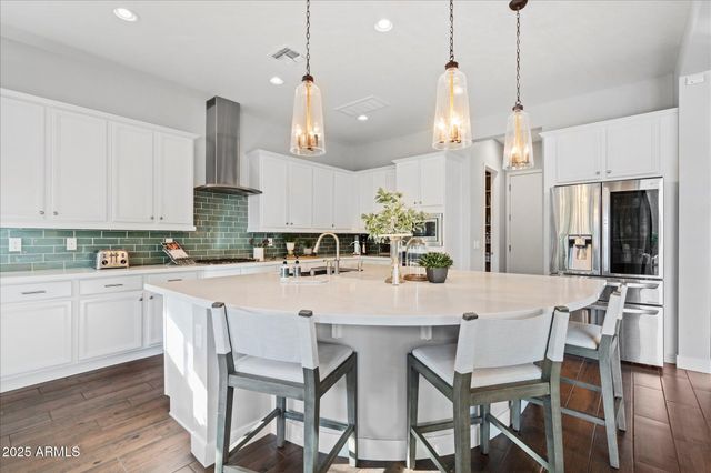 4615 E NAVIGATOR Lane, Phoenix, AZ 85050