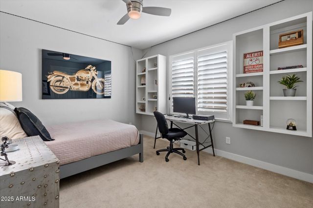 4615 E NAVIGATOR Lane, Phoenix, AZ 85050