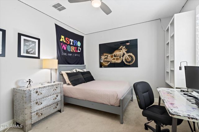 4615 E NAVIGATOR Lane, Phoenix, AZ 85050