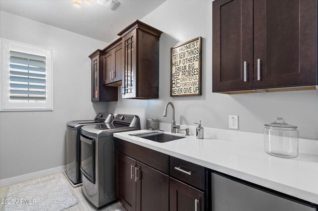 4615 E NAVIGATOR Lane, Phoenix, AZ 85050