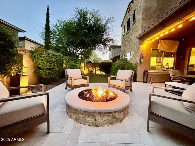 4615 E NAVIGATOR Lane, Phoenix, AZ 85050