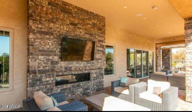 4615 E NAVIGATOR Lane, Phoenix, AZ 85050