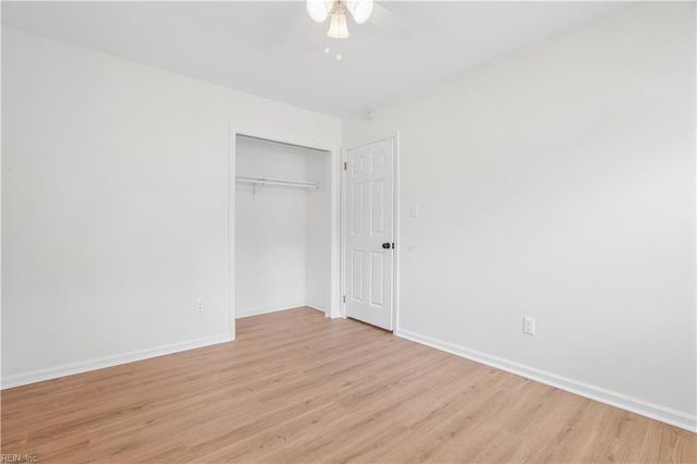 38 Rendon DR, Hampton, VA 23666