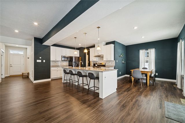 1065 Wedgewood Dr, Penn Twp, PA 15644