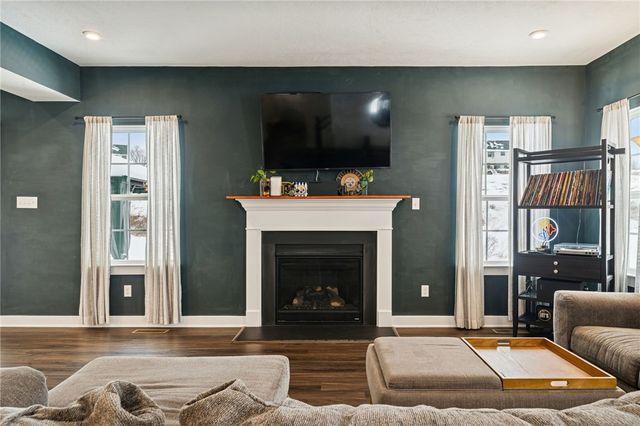 1065 Wedgewood Dr, Penn Twp, PA 15644