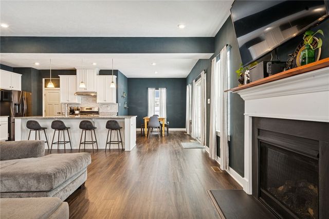 1065 Wedgewood Dr, Penn Twp, PA 15644