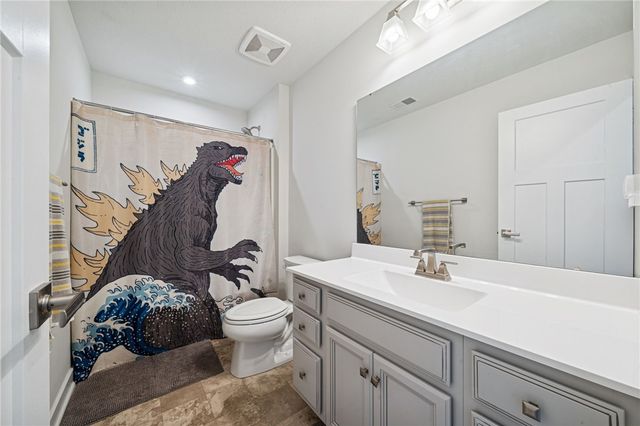 1065 Wedgewood Dr, Penn Twp, PA 15644