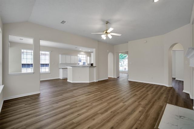 59 Hidden Meadow Drive, The Woodlands, TX 77382