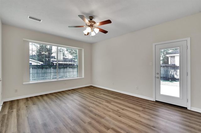 59 Hidden Meadow Drive, The Woodlands, TX 77382