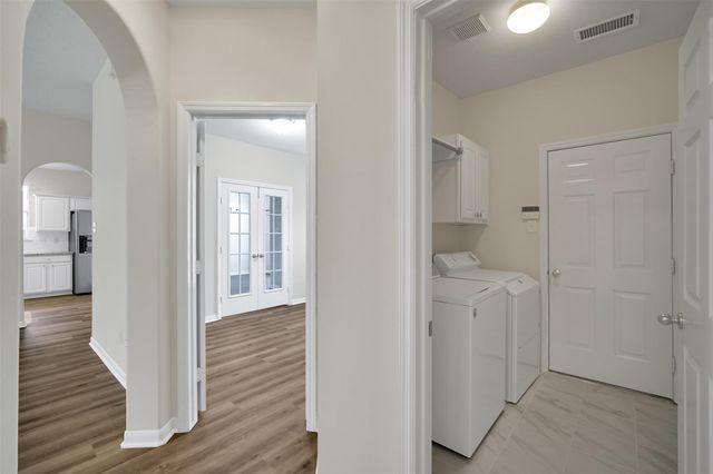 59 Hidden Meadow Drive, The Woodlands, TX 77382