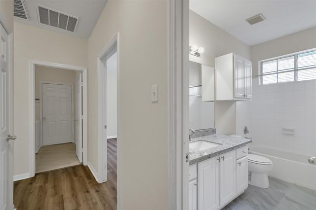 59 Hidden Meadow Drive, The Woodlands, TX 77382
