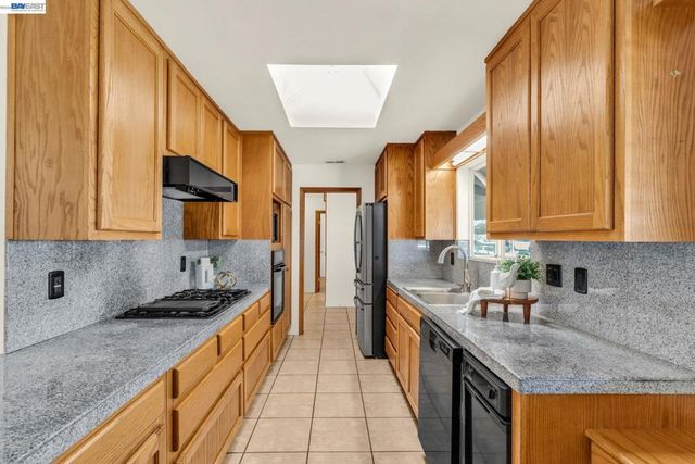 9459 Broadmoor Dr, San Ramon, CA 94583