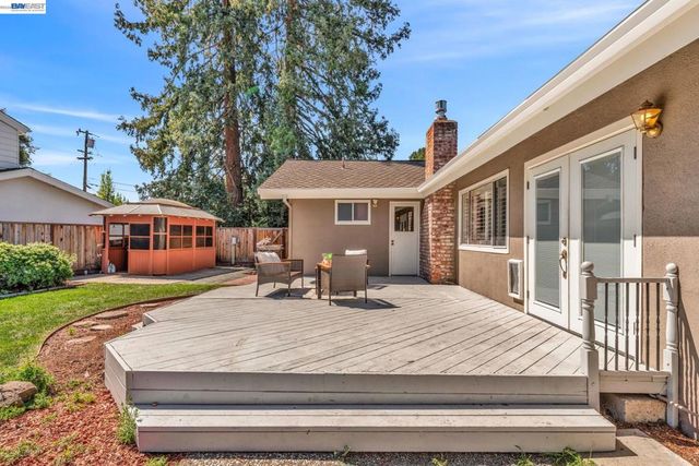 9459 Broadmoor Dr, San Ramon, CA 94583