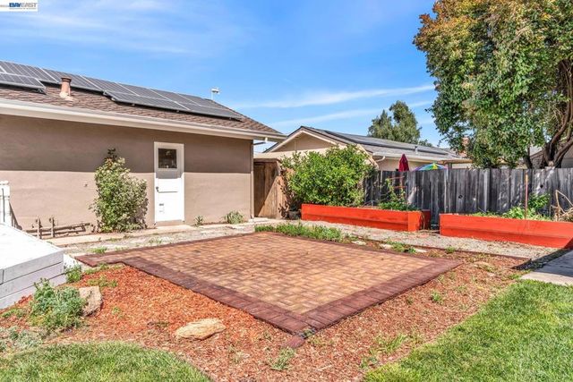 9459 Broadmoor Dr, San Ramon, CA 94583