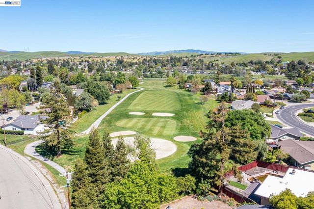 9459 Broadmoor Dr, San Ramon, CA 94583