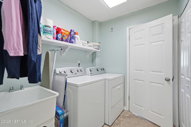 11108 FAIRBANKS GRANT Road W, Jacksonville, FL 32223