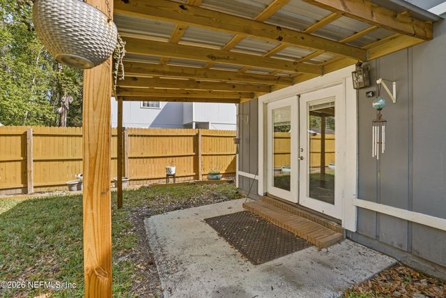 11108 FAIRBANKS GRANT Road W, Jacksonville, FL 32223