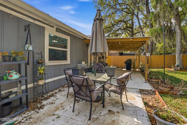 11108 FAIRBANKS GRANT Road W, Jacksonville, FL 32223