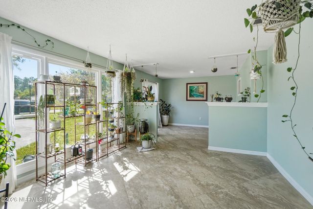 11108 FAIRBANKS GRANT Road W, Jacksonville, FL 32223