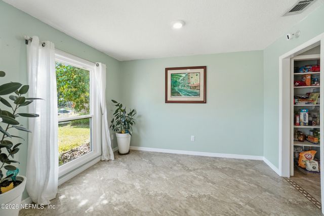 11108 FAIRBANKS GRANT Road W, Jacksonville, FL 32223