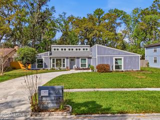 11108 FAIRBANKS GRANT Road W, Jacksonville, FL 32223