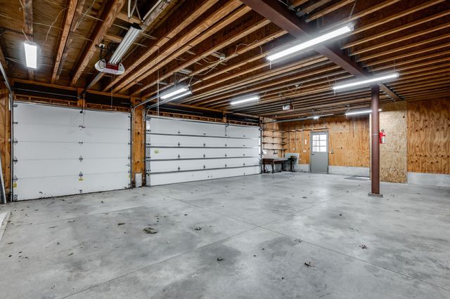 1550 N West St, Wichita, KS 67203