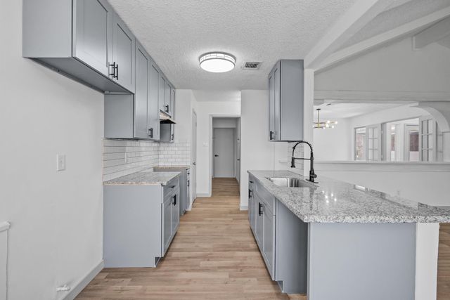 13747 Rampchester Lane, Houston, TX 77015