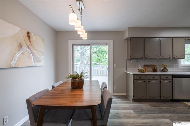 11413 S Circle, Omaha, NE 68137