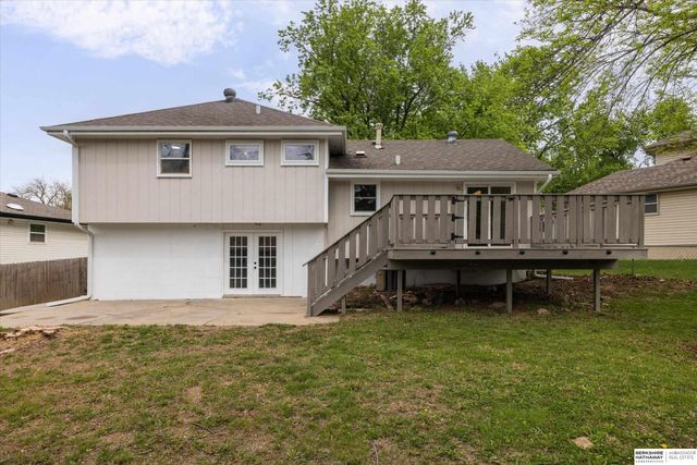 11413 S Circle, Omaha, NE 68137