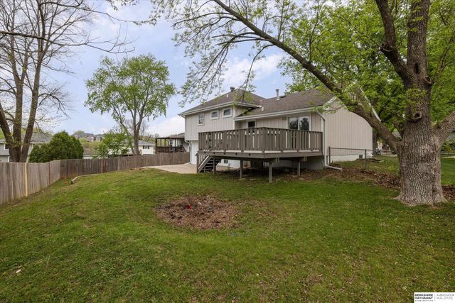 11413 S Circle, Omaha, NE 68137