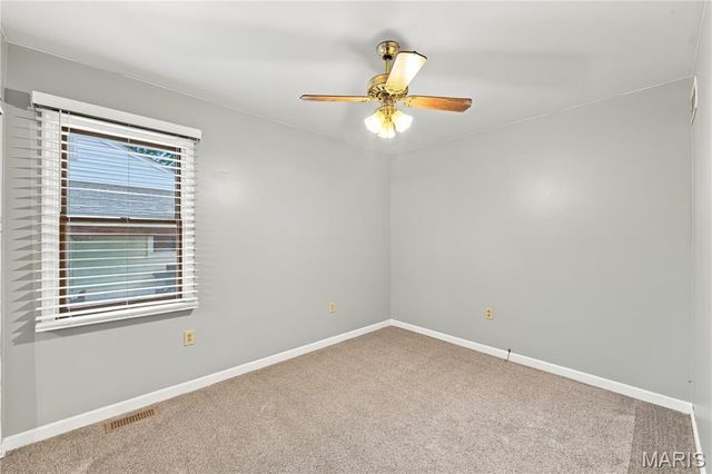 80 La Venta Drive, Florissant, MO 63031