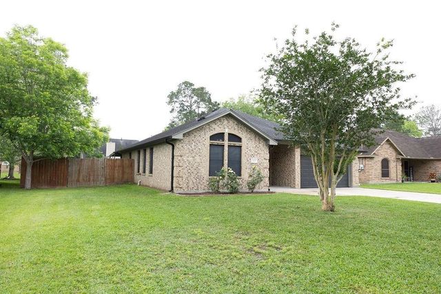 3907 Terry Street, Santa Fe, TX 77517