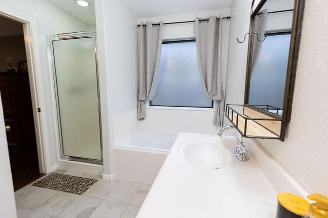 3907 Terry Street, Santa Fe, TX 77517