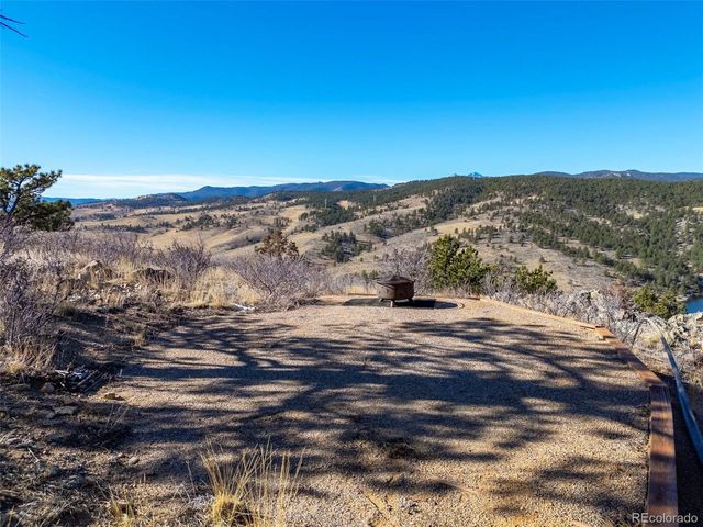 291 Newell Dr, Loveland, CO 80537