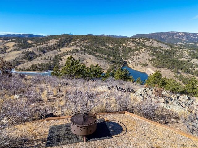 291 Newell Dr, Loveland, CO 80537