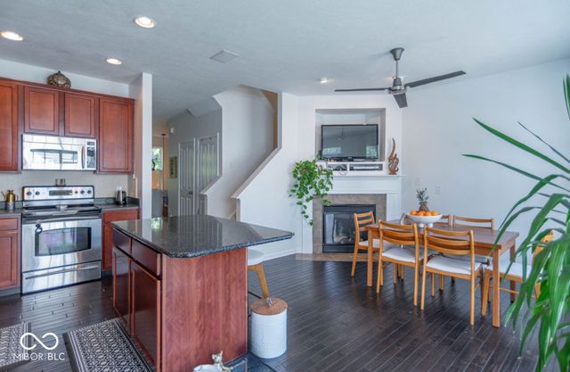 437 Sheets Drive, Carmel, IN 46032