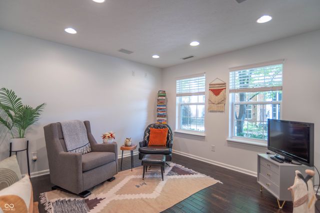 437 Sheets Drive, Carmel, IN 46032