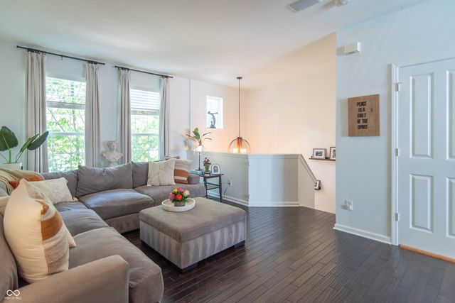 437 Sheets Drive, Carmel, IN 46032