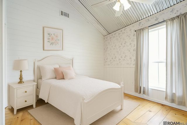 11177 Toria Ln, St Amant, LA 70774