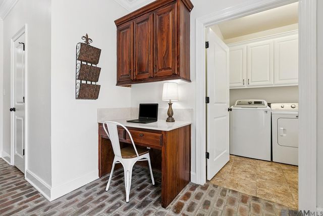 11177 Toria Ln, St Amant, LA 70774