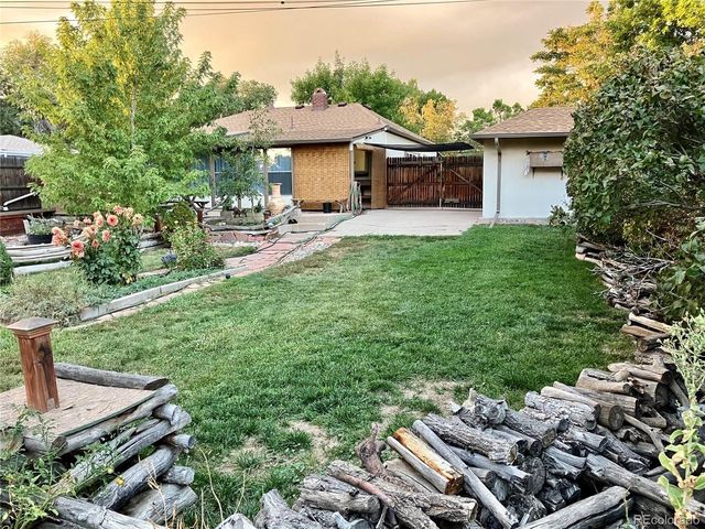 5330 W Shirley Pl, Lakewood, CO 80232