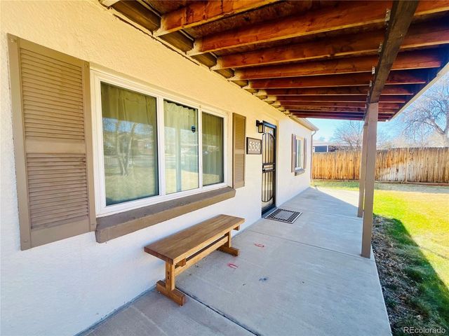 5330 W Shirley Pl, Lakewood, CO 80232