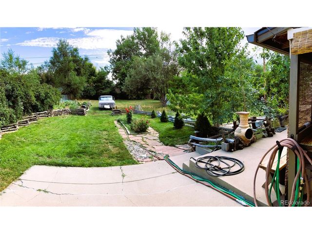 5330 W Shirley Pl, Lakewood, CO 80232