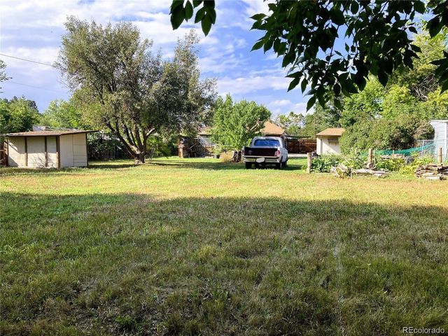 5330 W Shirley Pl, Lakewood, CO 80232