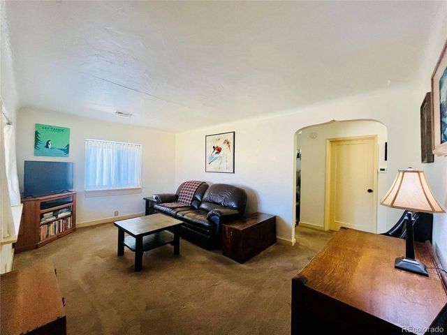 5330 W Shirley Pl, Lakewood, CO 80232