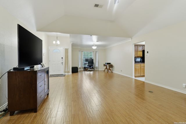 13403 Thessaly, Universal City, TX 78148